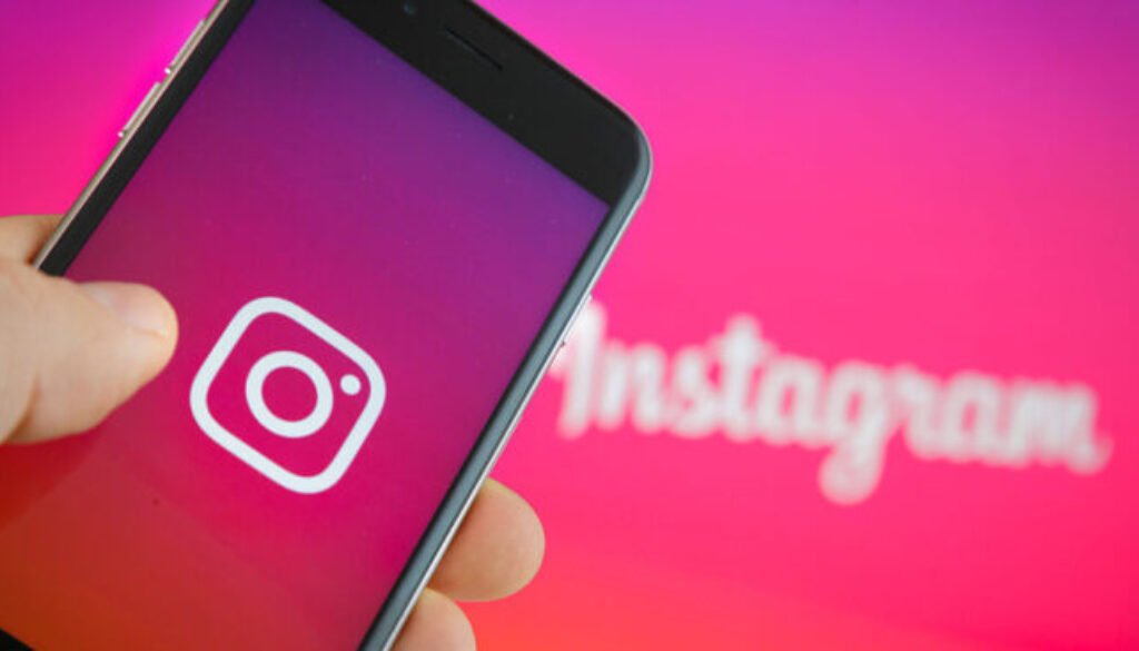 How to save instagram photos